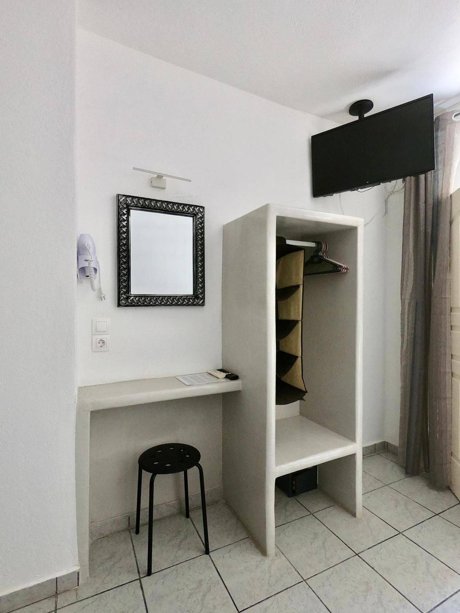 Anny Studios & Rooms Perissa Beach المظهر الخارجي الصورة